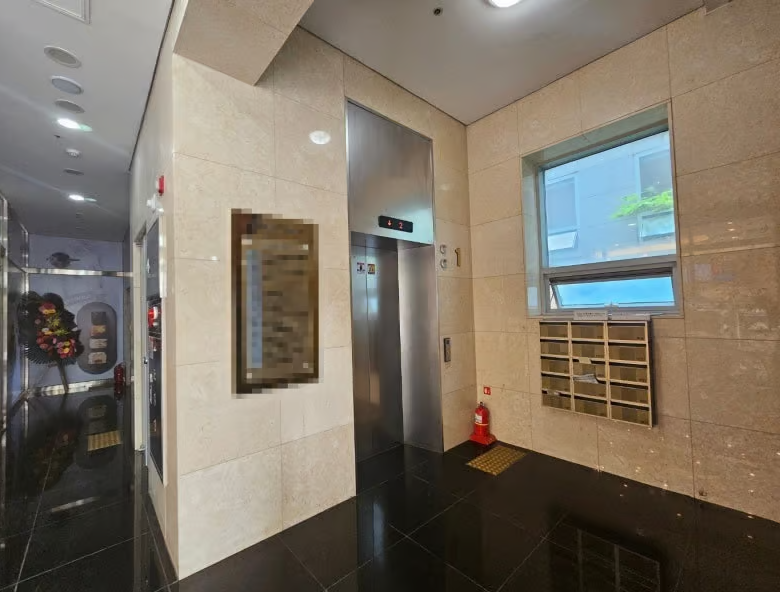 6층 엘리베이터